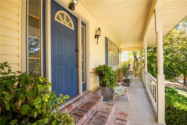 view of property entrance