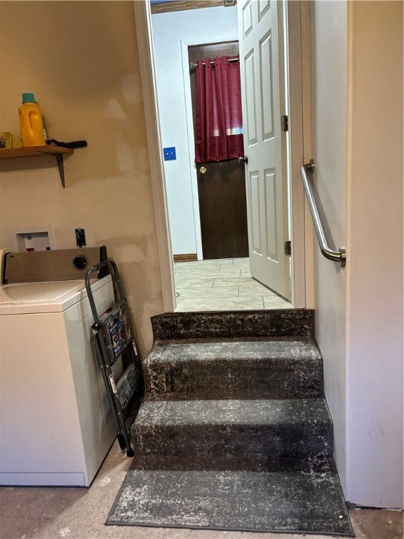 stairway with washer / dryer