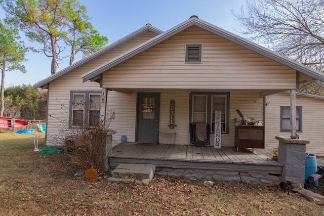 bungalow-style house with a porch