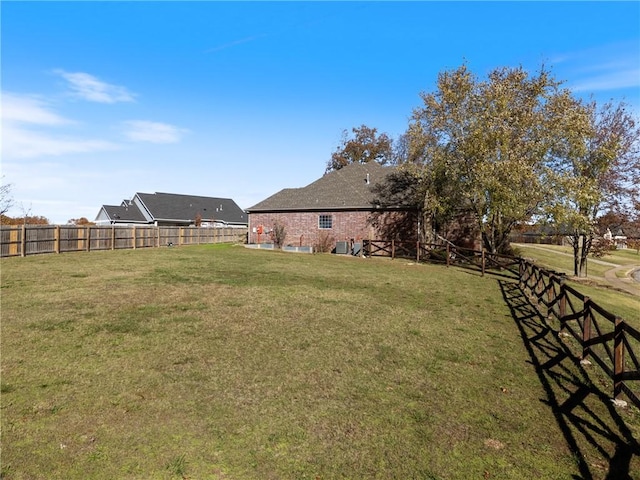 1380 Lee St, Pea Ridge, AR 72751 - view of yard