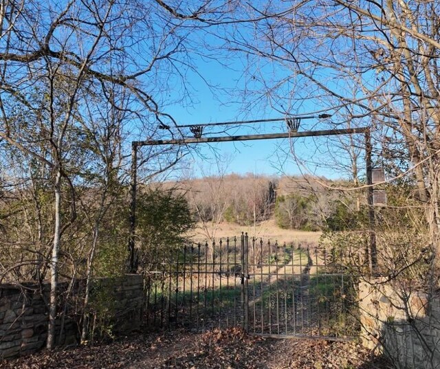 2465 Denton Ferry Rd, Ar, AR 72626