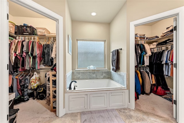 bathroom featuring a bathing tub