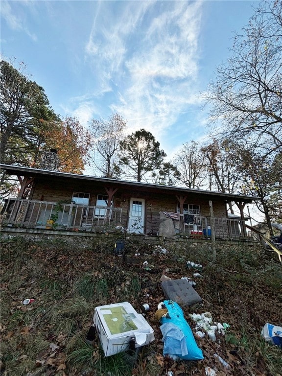 view of front of property