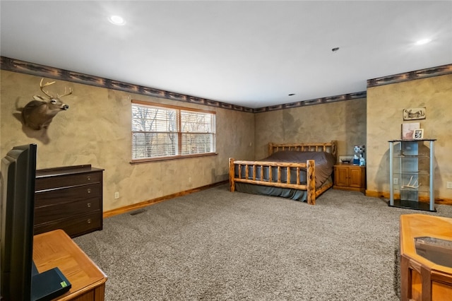 view of carpeted bedroom