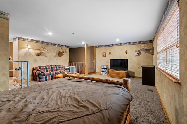 view of carpeted bedroom