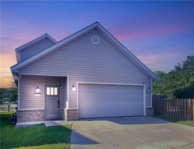 view of front of property featuring a garage