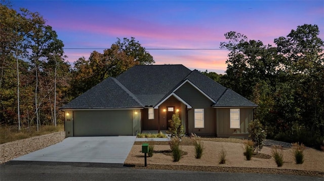 view of front of property featuring a garage