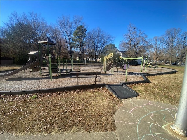 5 S Pollard Ave, Fayetteville, AR 72701 - view of community playground