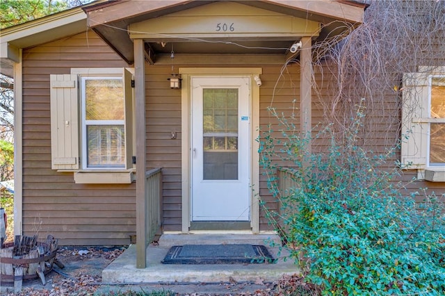 view of property entrance