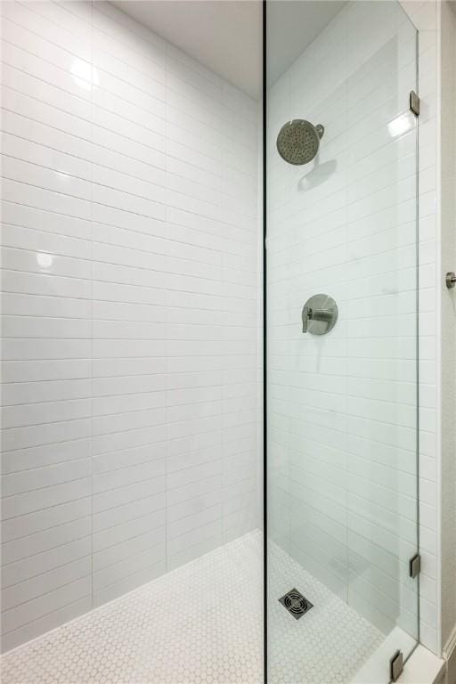 bathroom with walk in shower