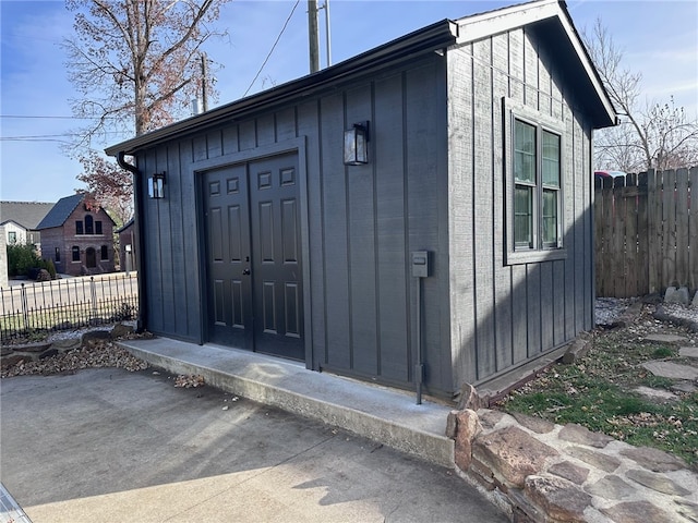 view of outbuilding