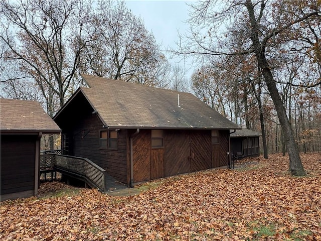 view of home's exterior