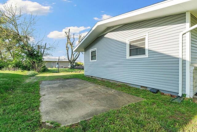 103 Spring St, Cassville, MO 65625