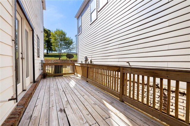 3706 Cherokee Rd, Rogers, AR 72758 - view of wooden terrace