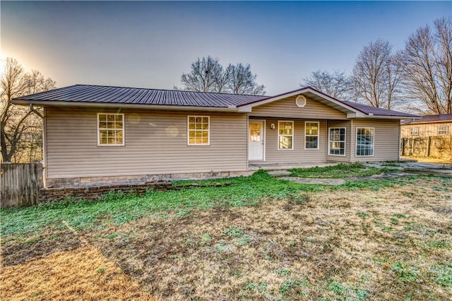 view of front of property