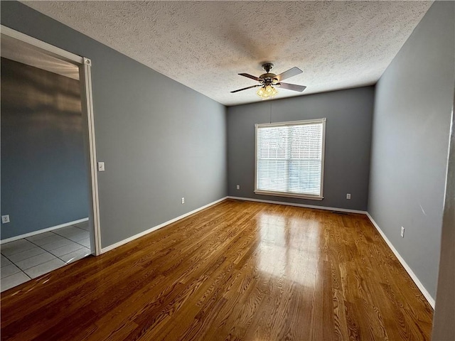 1305 W Rogers Ave, Harrison, AR 72601 - photo 5