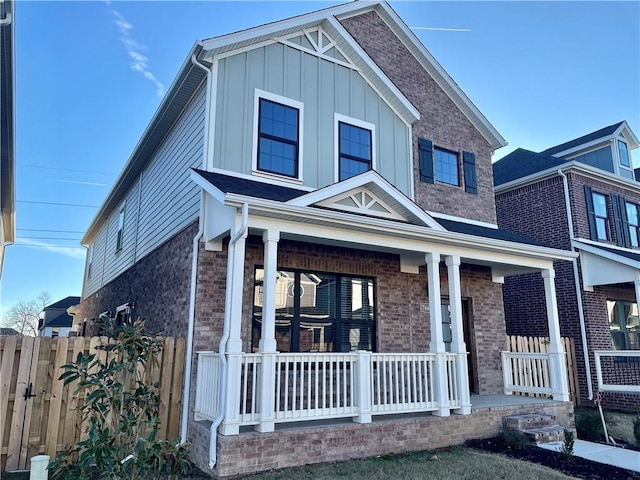 view of front of home featuring covered porch