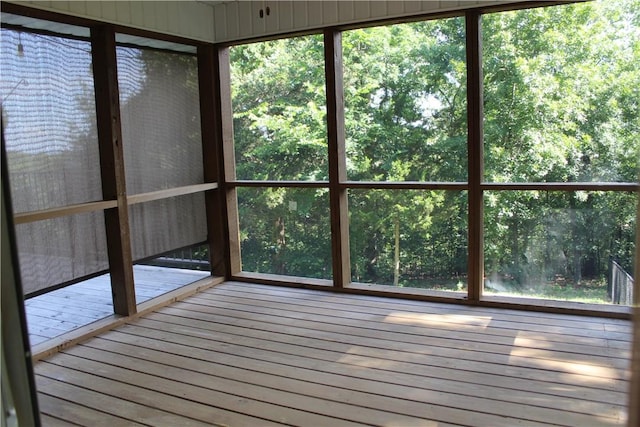 635 Ranchview Rd, Ridgedale, MO 65739 - view of unfurnished sunroom
