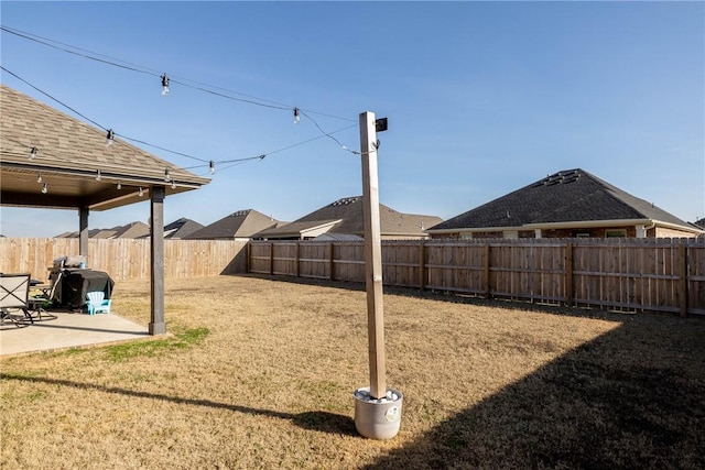 view of yard with a patio