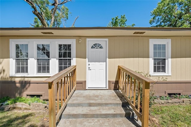 view of property entrance