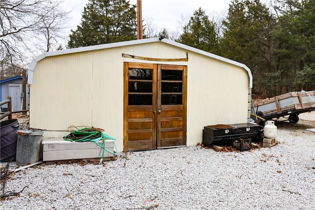 view of outdoor structure featuring a garage