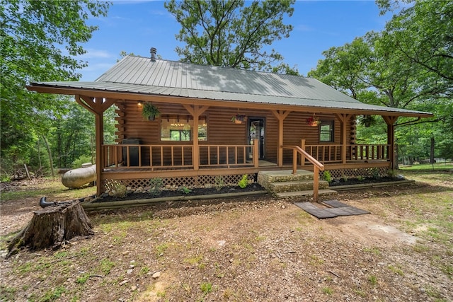 view of front of home with covered porch