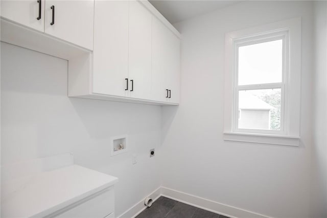 20 Singleton Dr, Bella Vista, AR 72715 - laundry room featuring cabinet space, hookup for a washing machine, baseboards, and hookup for an electric dryer