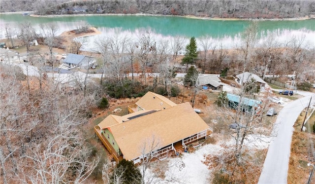 bird's eye view with a water view