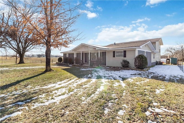 13693 N Mount Pleasant Rd, Gravette, AR 72736 - single story home with a sunroom