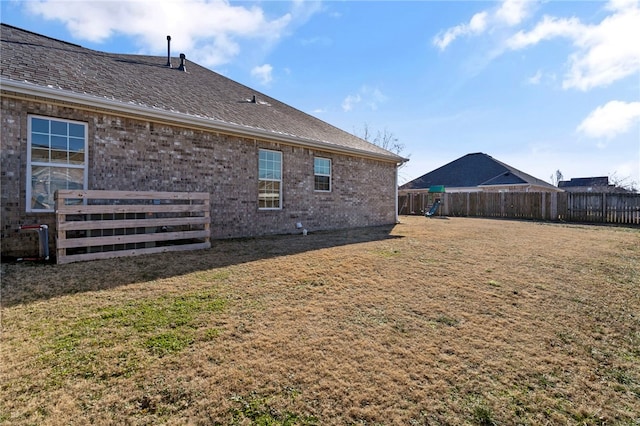 exterior space featuring a lawn