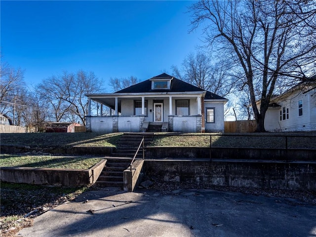 view of front of home featuring a porch