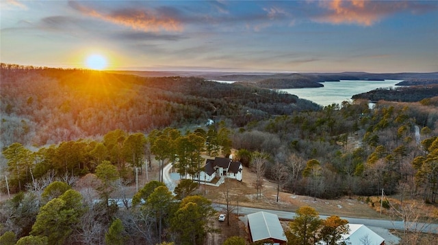 Listing photo 2 for 19 County Rd 1525, Eureka Springs AR 72632