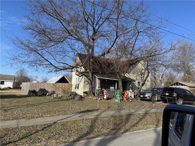 view of front of house