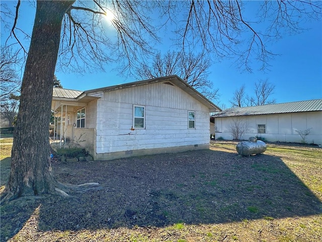 view of home's exterior