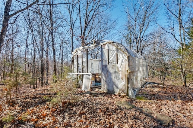 view of outdoor structure