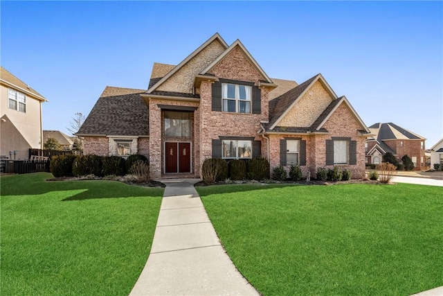 view of front of property with a front lawn