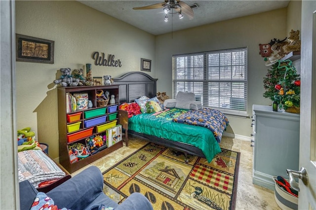 bedroom with ceiling fan