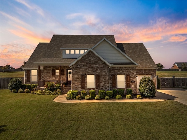 craftsman-style house featuring a yard