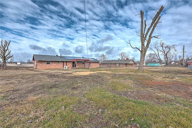 913 17th St, Rogers, AR 72758 - view of yard