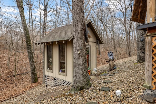 view of outbuilding