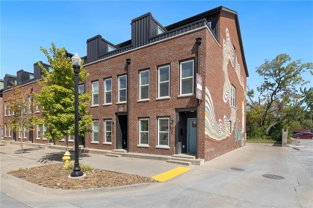 view of building exterior