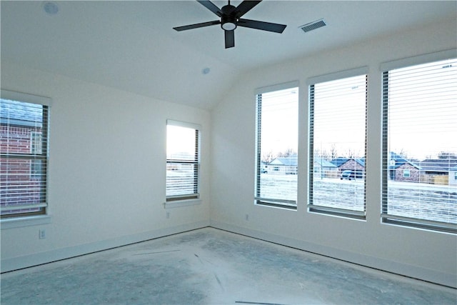 unfurnished room featuring vaulted ceiling and ceiling fan