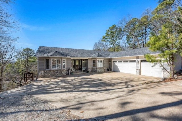 view of front facade with a garage