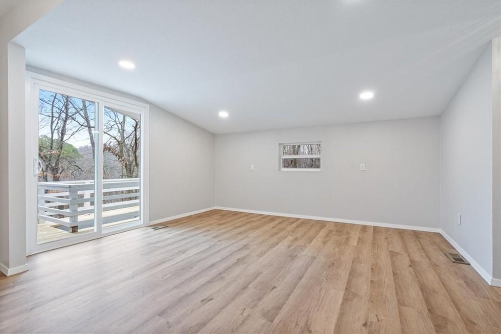 empty room featuring light hardwood / wood-style floors