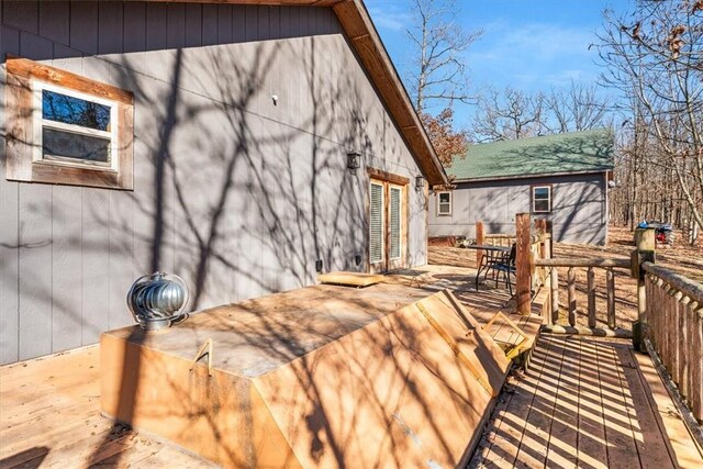 17575 Pear Blossom Dr, Gentry, AR 72734 - deck with outdoor dining space