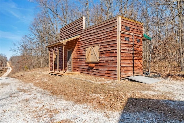 view of outbuilding