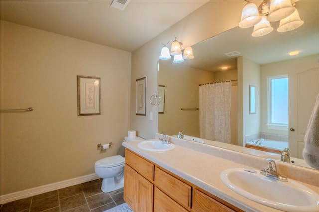13 Smart Ln, Bella Vista, AR 72715 - full bath featuring baseboards, a chandelier, double vanity, a bath, and toilet