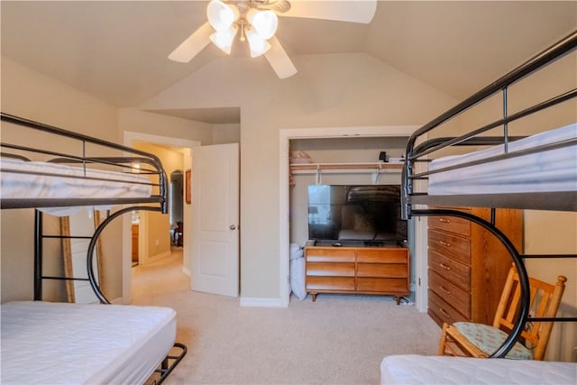 13 Smart Ln, Bella Vista, AR 72715 - bedroom featuring lofted ceiling, carpet floors, and baseboards