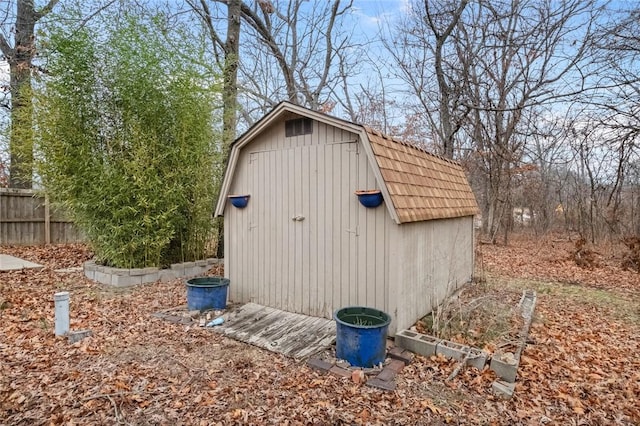 view of outbuilding