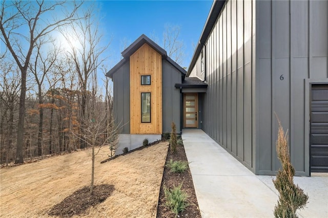 view of front of property featuring board and batten siding